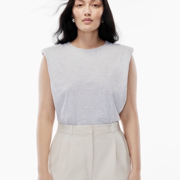 Babaton Strong shoulder top - Picture 3 of 5